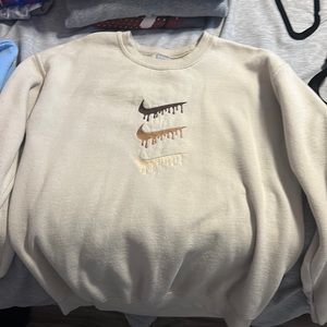 Cream Nike hoodie with swoop Nike sign!